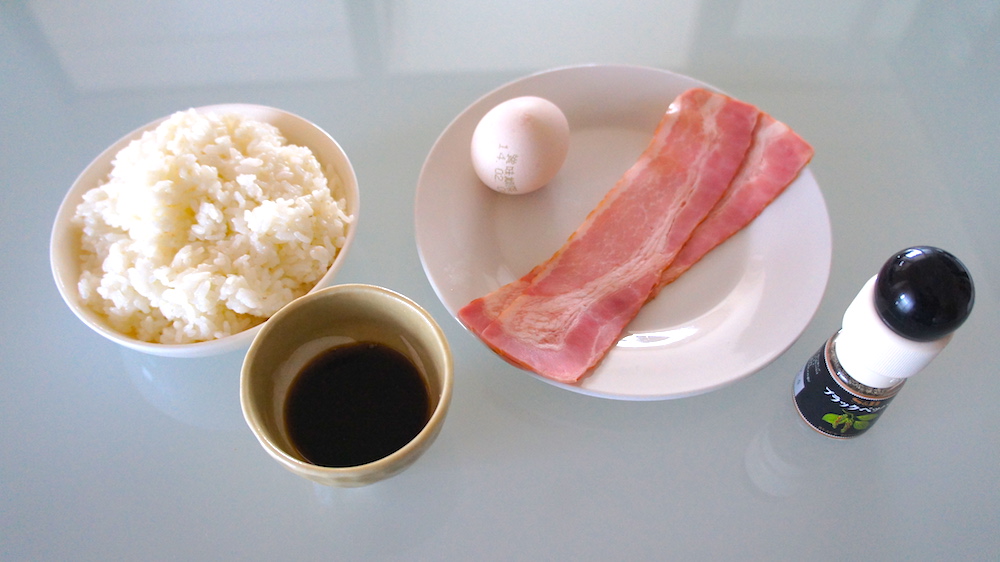 こだわりの目玉焼きによる、カンタン目玉焼き丼