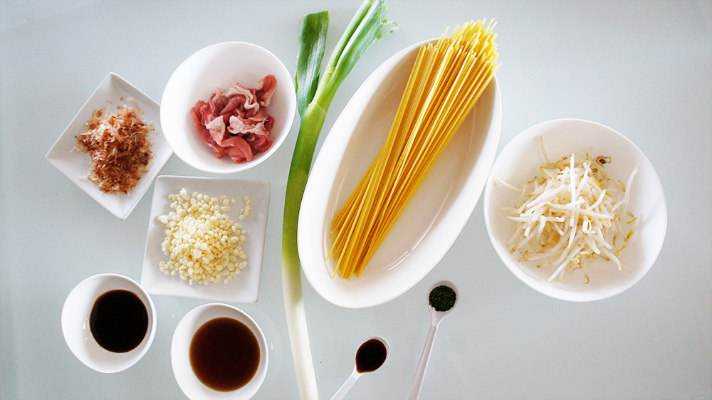 想夫恋風の焼きそばは、麺がパリフワでクセになります。